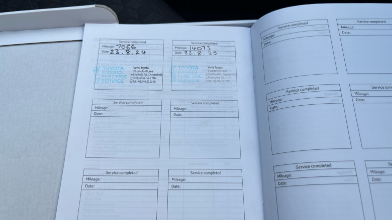 Toyota Yaris 1.5 Hybrid Design 5dr CVT Hybrid Hatchback